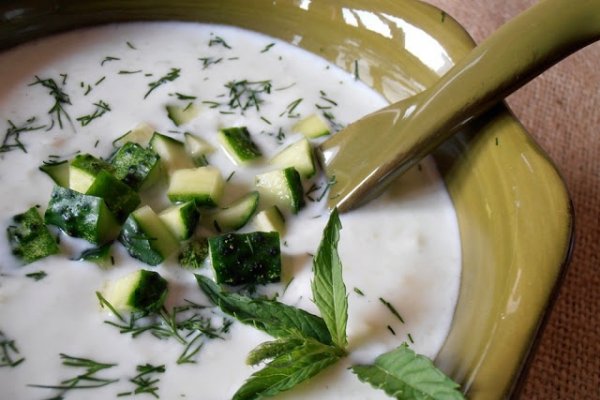 Tarator - Supa rece de castraveti cu iaurt