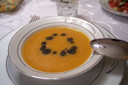 Ciorba de linte rosii