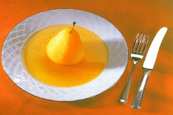 PERE IMBATATE CU INGHETATA