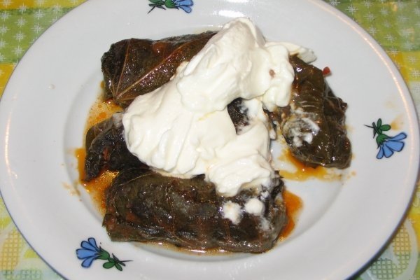 SARMALE IN FOI DE VITA DE VIE