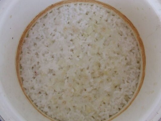 Orez la cuptor cu ceapa