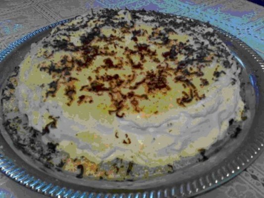 tort de bezea cu crema de lamaie