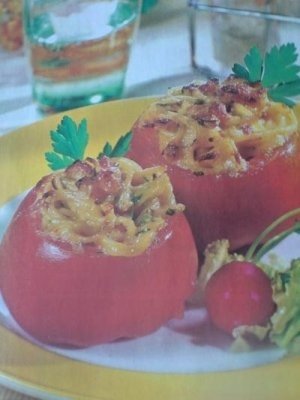 ROSII UMPLUTE CU SPAGETTI