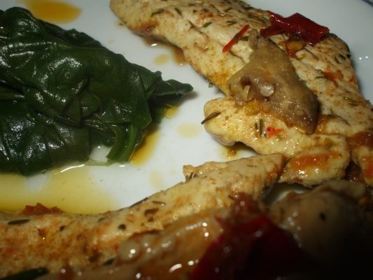 Piept de pui picant cu spanac