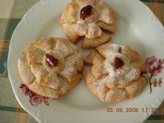 Minciunica floricica