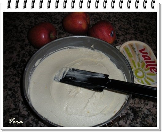 Tarta simpla cu mere