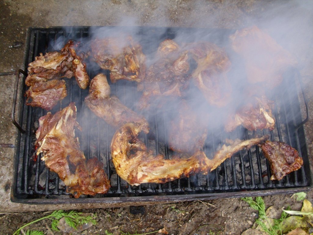 Carne de oaie la gratar