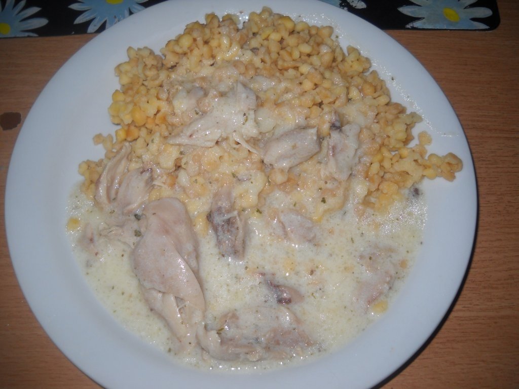 Pui cu smantana si cus cus