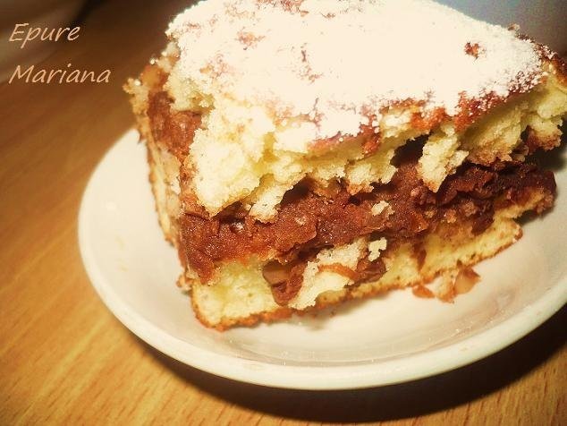 Prajitura cu mere si nuca