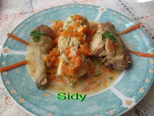 Friptura de pui cu gomboti ( galuste)si sos vanatoresc