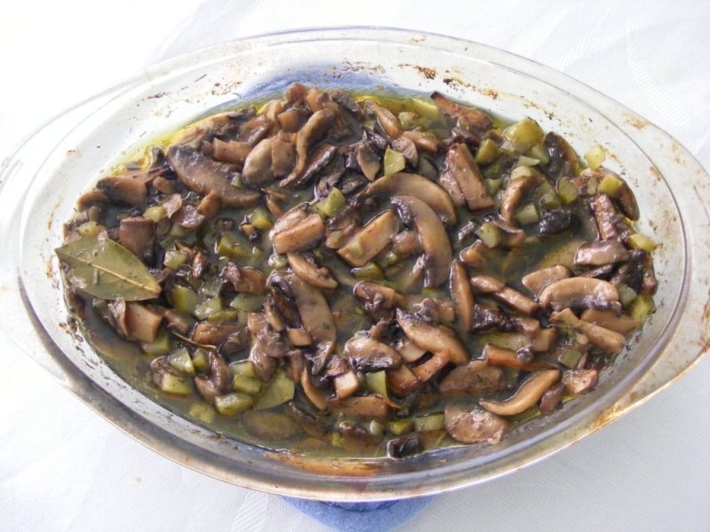 Ciuperci pleurotus Retete culinare Gustos.ro