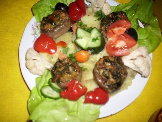 Ciuperci umplute de post