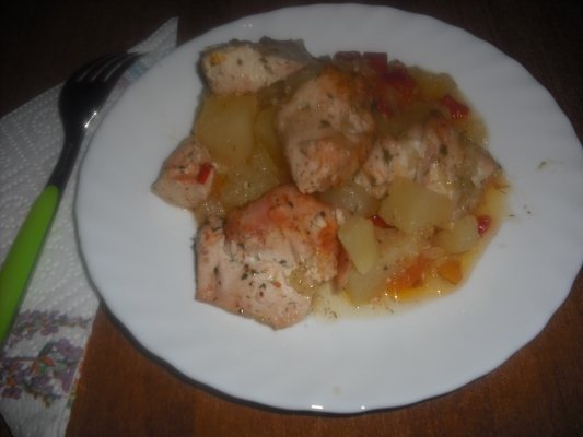 PIEPT DE PUI CU LEGUME LA CUPTOR