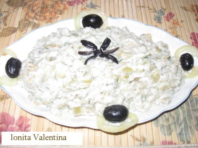 Fasole verde cu sos alb