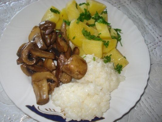 Platou/pranz de post