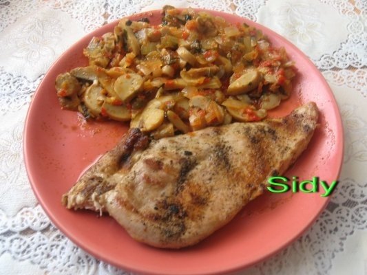 Piept de curcan cu ciuperci