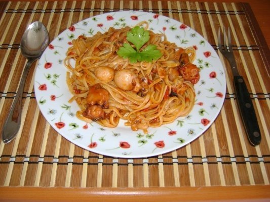 Linguine cu fructe de mare