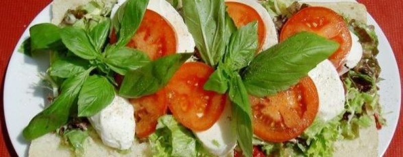 Trei salate faimoase si cum se prepara ele
