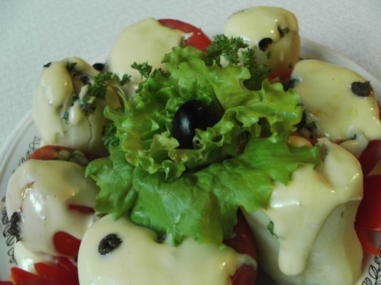 Rosii si cartofi umpluti