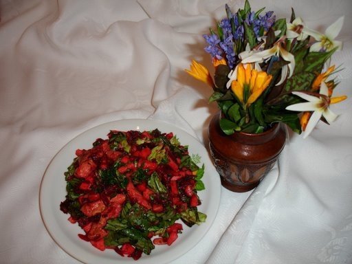 salata de pui cu secla rosie