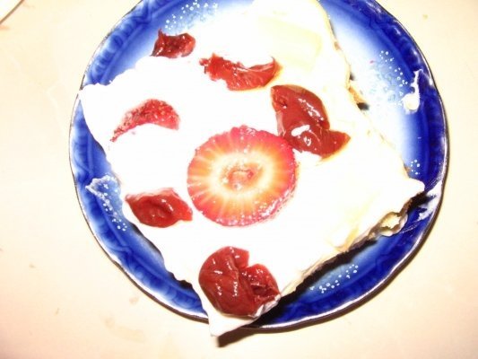 PRAJITURA CU FRUCTE ASORTATE