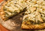 Pizza cu pui si sos Pesto