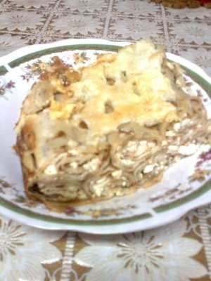 Clatite cu branza dulce si sos de vanilie la cuptor