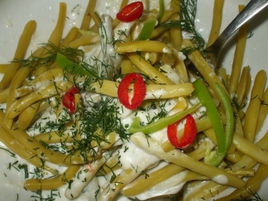 Fasole verde cu sos de usturoi