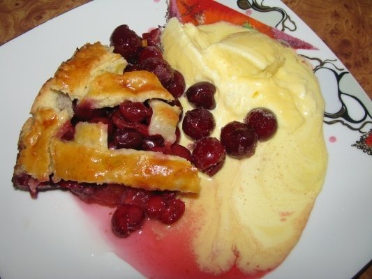 Placinta clasica cu visine