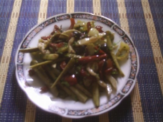 SALATA ASORTATA DE MURATURI