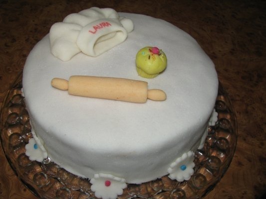 Tort cu 3 tipuri de ciocolata