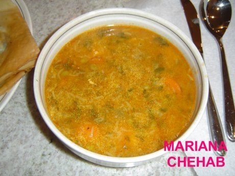 Ciorbita din gaina Tunisian