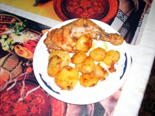 Pulpe de pui la cuptor cu cartofi