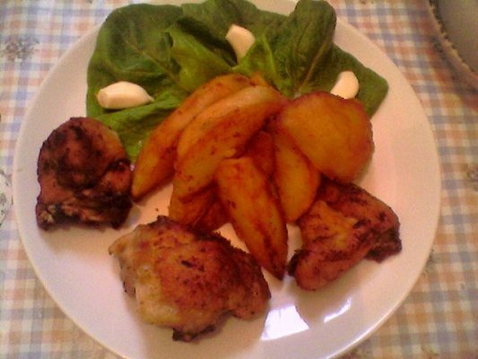 Friptura de pasare cu cartofi