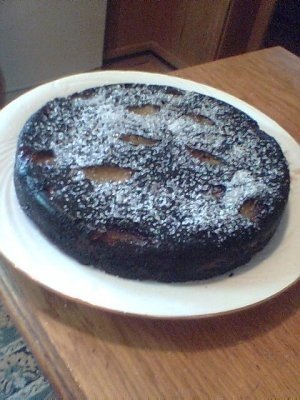 TARTA CU  PRUNE CARAMEL