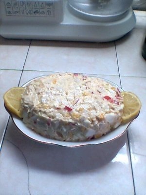 SALATA GUSTOASA CU SURIMI