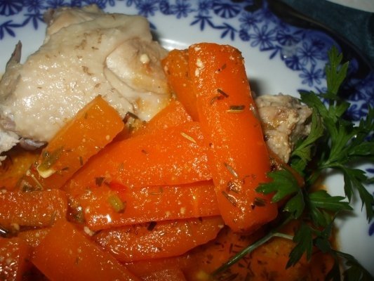 Pui cu morcovi gratinati