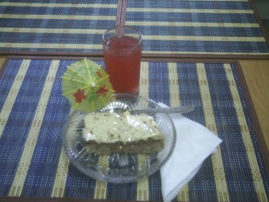 Prajitura cu spuma de zahar ars