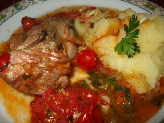 Friptura picanta din piept de porc cu cartofi piure