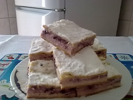 Placinta cu branza de vaci si afine