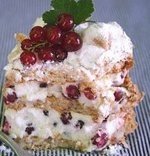 Tort delicios de ciocolata cu fructe