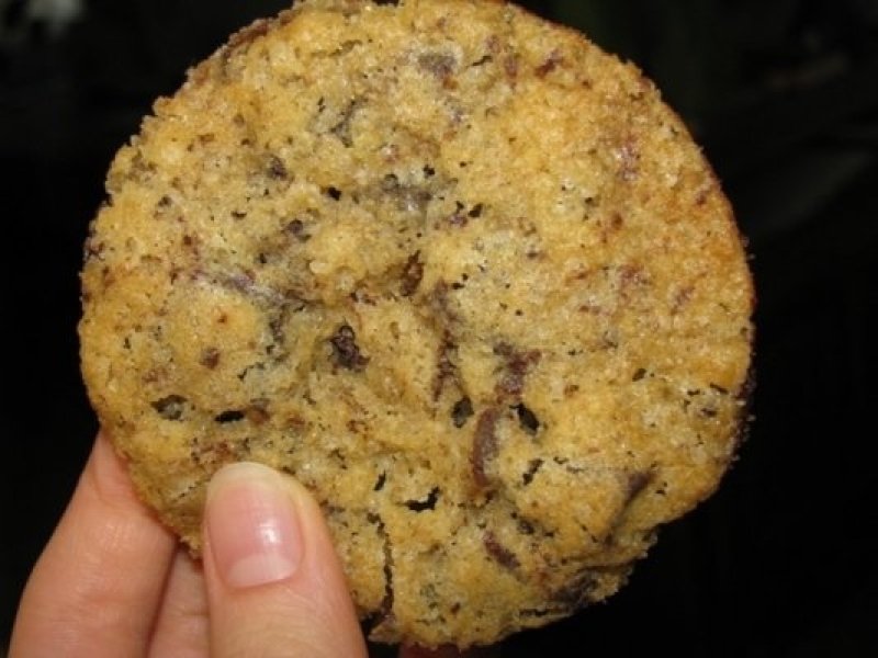 Cookies cu fulgi de ciocolata amaruie