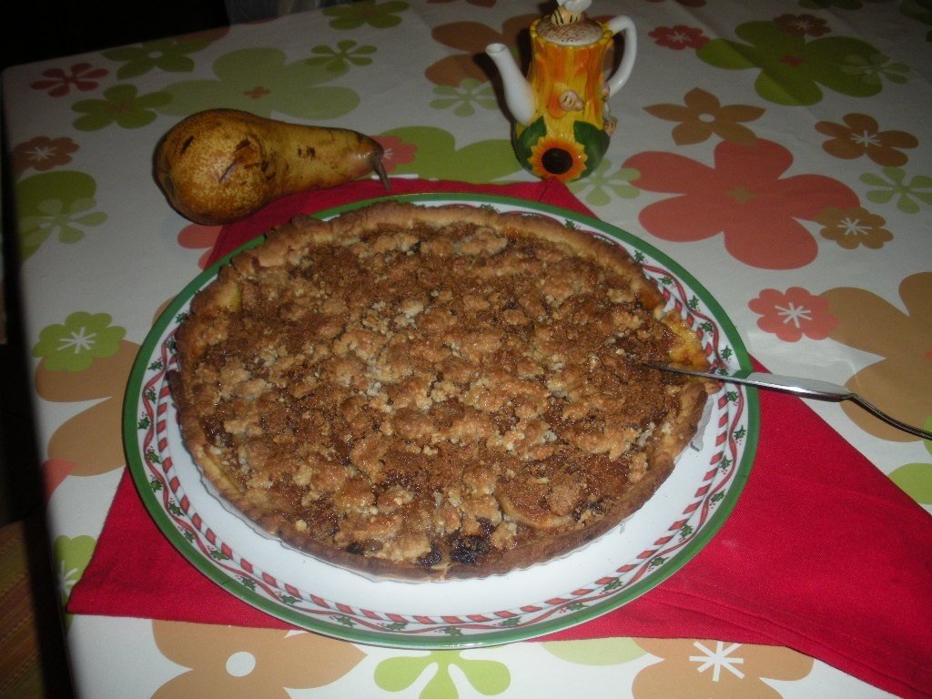 Tarta cu pere si amaretti