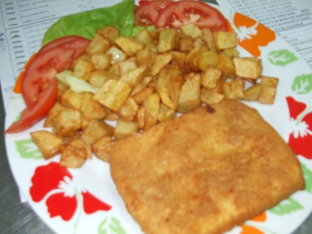 cascaval pane si cartofi prajiti(2portii)