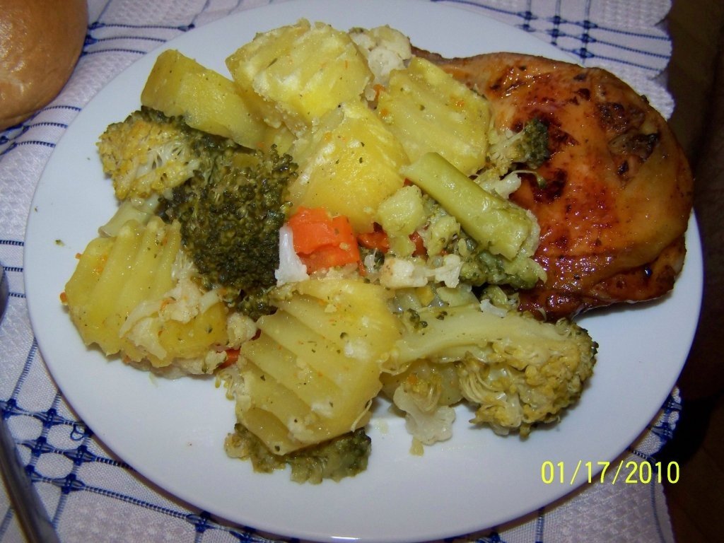 pui la punga maggi cu legume fierte pe abur