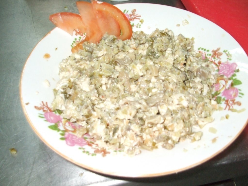 salata de pui cu ciuperci(2portii)