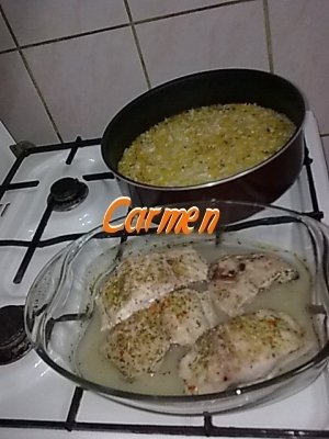 Crap la cuptor cu orez,dovleac razuit si plante aromatice