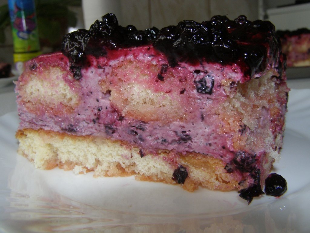 Tiramisu cu fructe de padure