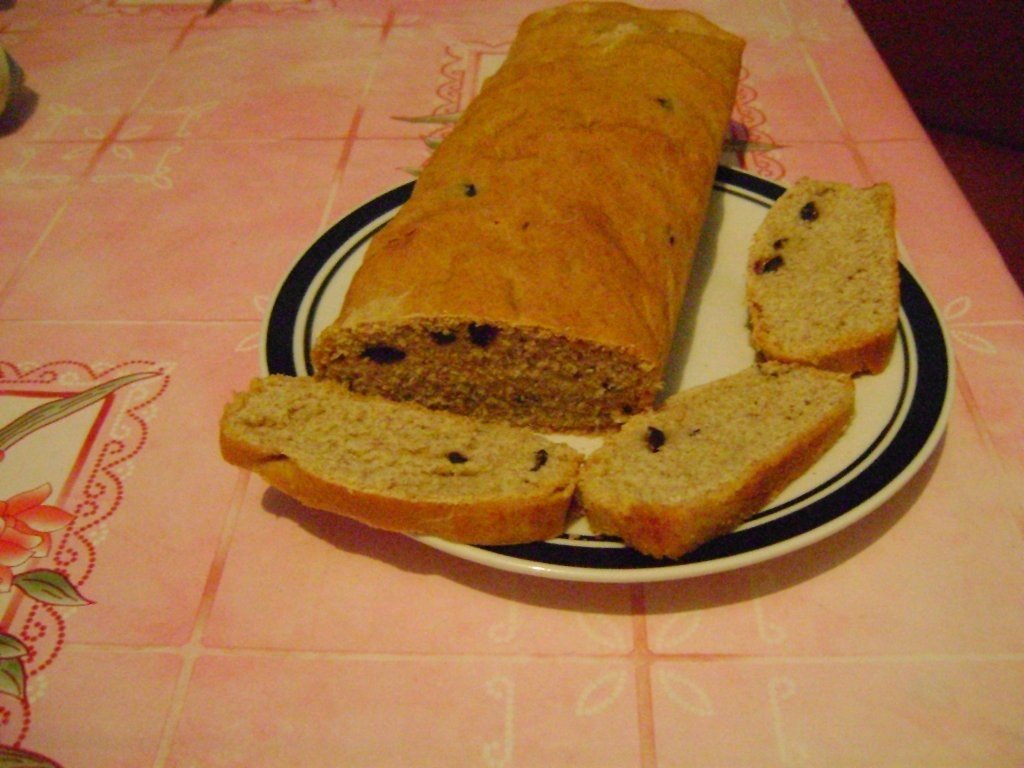 Paine neagra cu masline