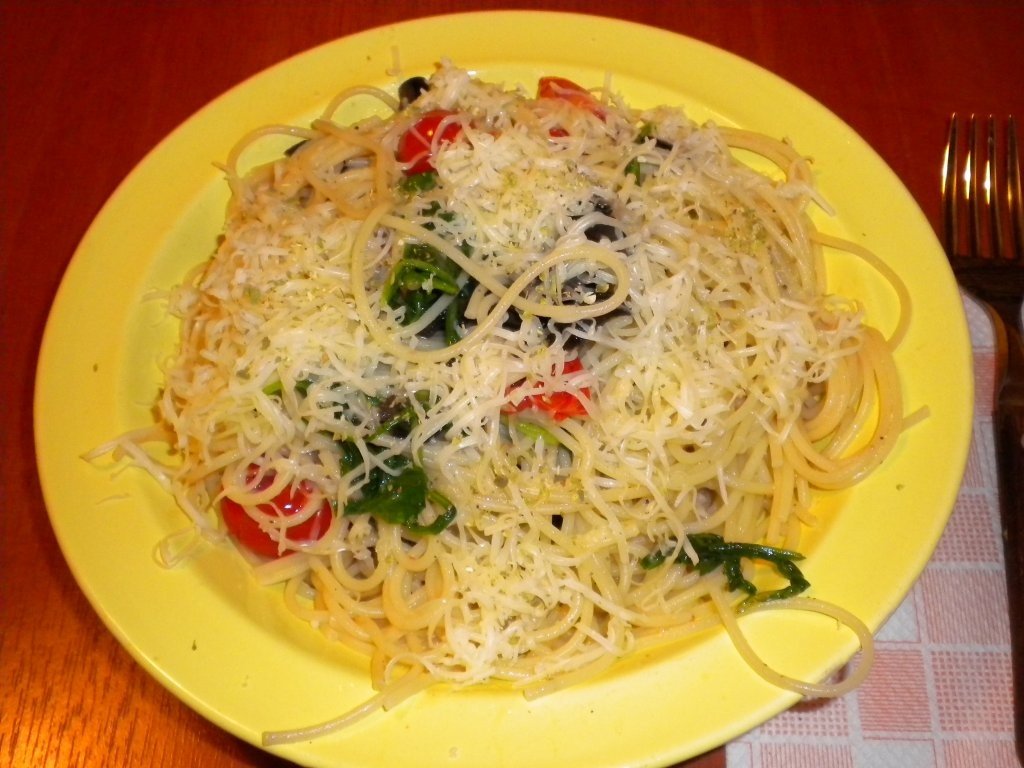 Paste cu  Rucola si Cherry